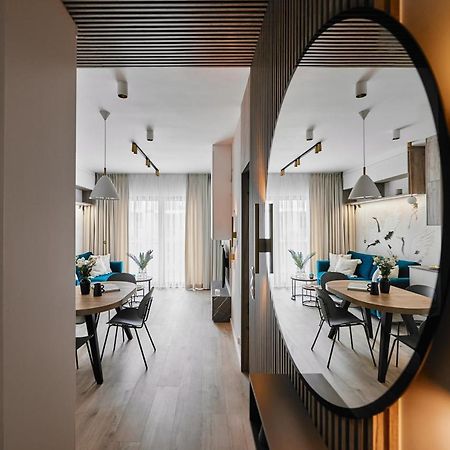 Golden Dreams Luxury Apartment 81 Krakow Ngoại thất bức ảnh